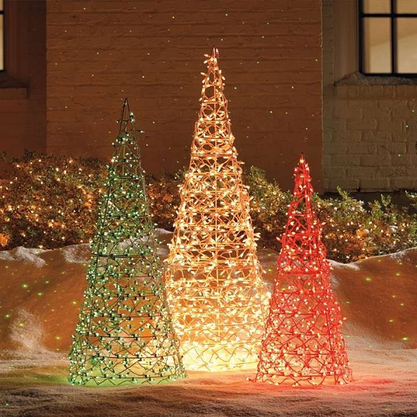 Outdoor christmas tree christmas outdoor decoration ideas.jpg