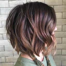 11 tousled wavy brown bob.jpg