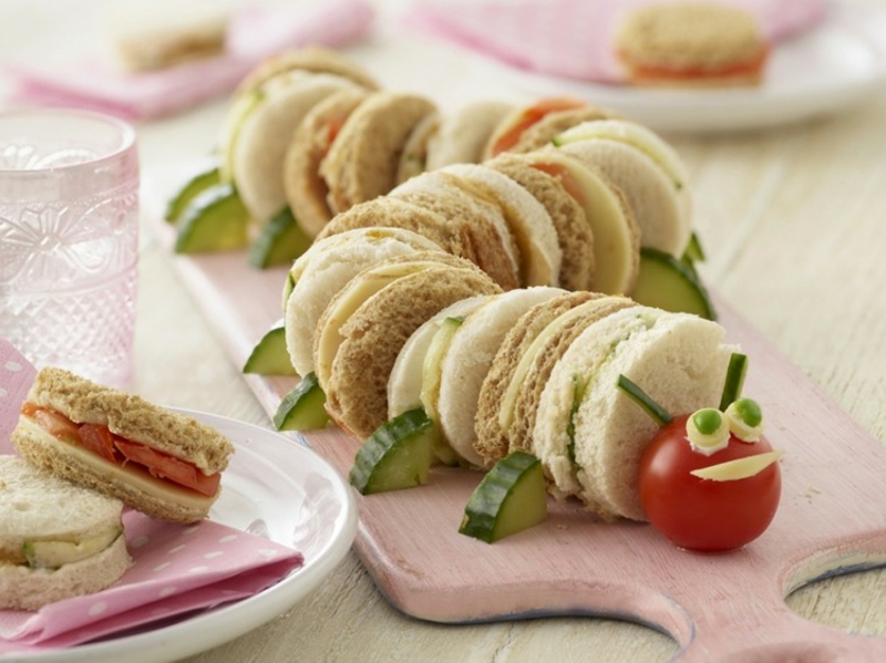 Fingerfood kindergeburtstag lustige raupe.jpg