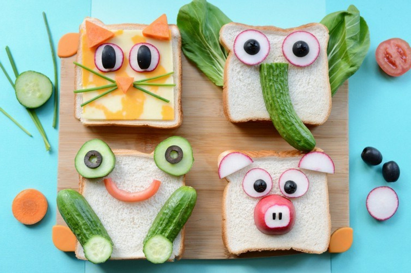 Kindergeburtstag sandwiches originell arrangieren.jpg