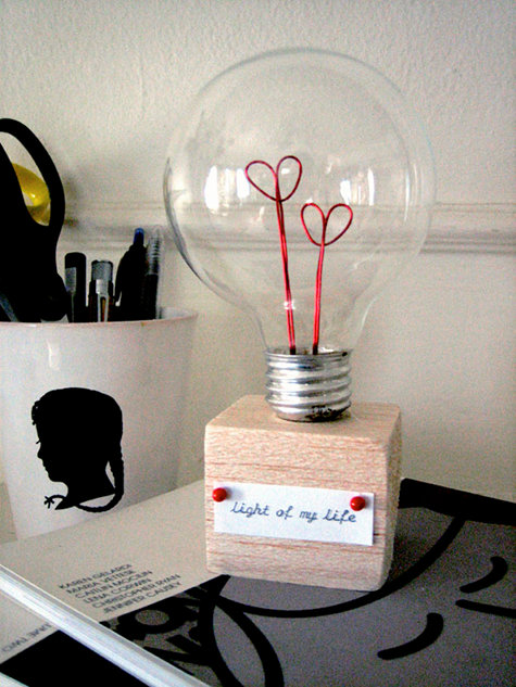 Make a valentine lightbulb.jpg