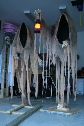 Gorgeous diy halloween decorations ideas 10.jpg