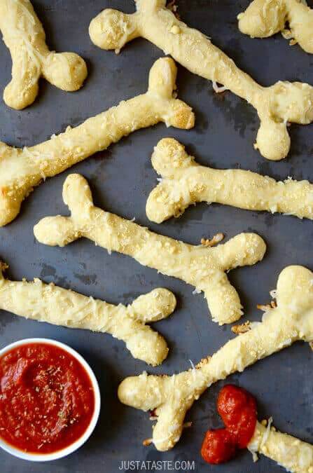 Cheesy halloween breadstick bones recipe1.jpg