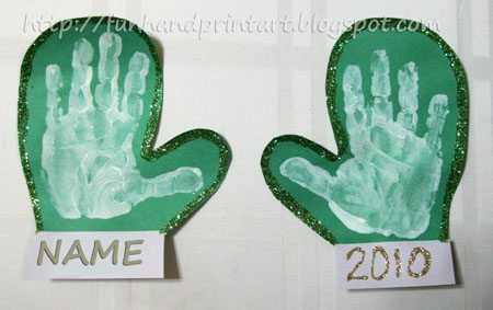 Handprint mittens craft.jpg