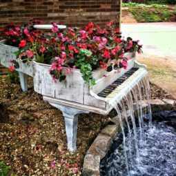 Altes piano in einen blumentopf verwandeln.jpg